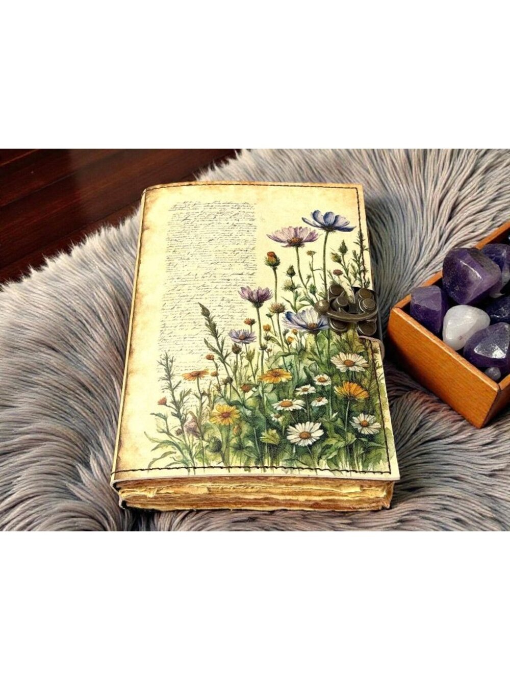 Sakura Vintage Leather Journal Wildflower Botanical Deckle Paper 7x5 Metal Clasp